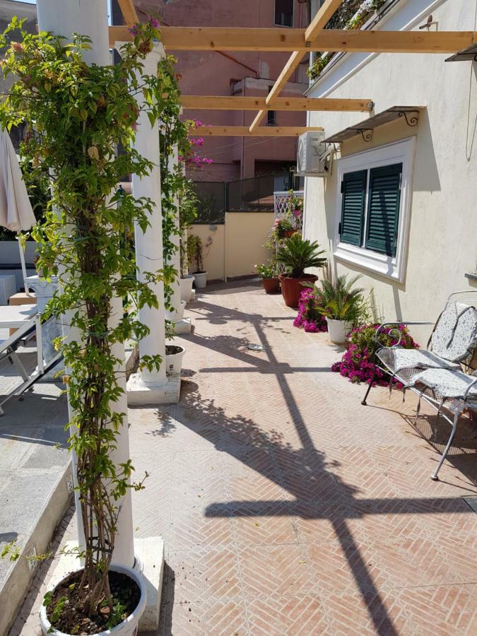 Apartamento Villino Angela A Sant'Anna Boscotrecase Exterior foto