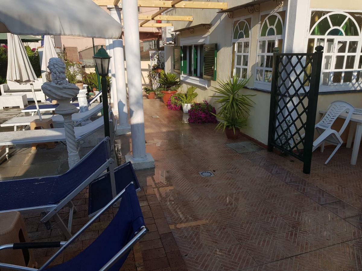 Apartamento Villino Angela A Sant'Anna Boscotrecase Exterior foto