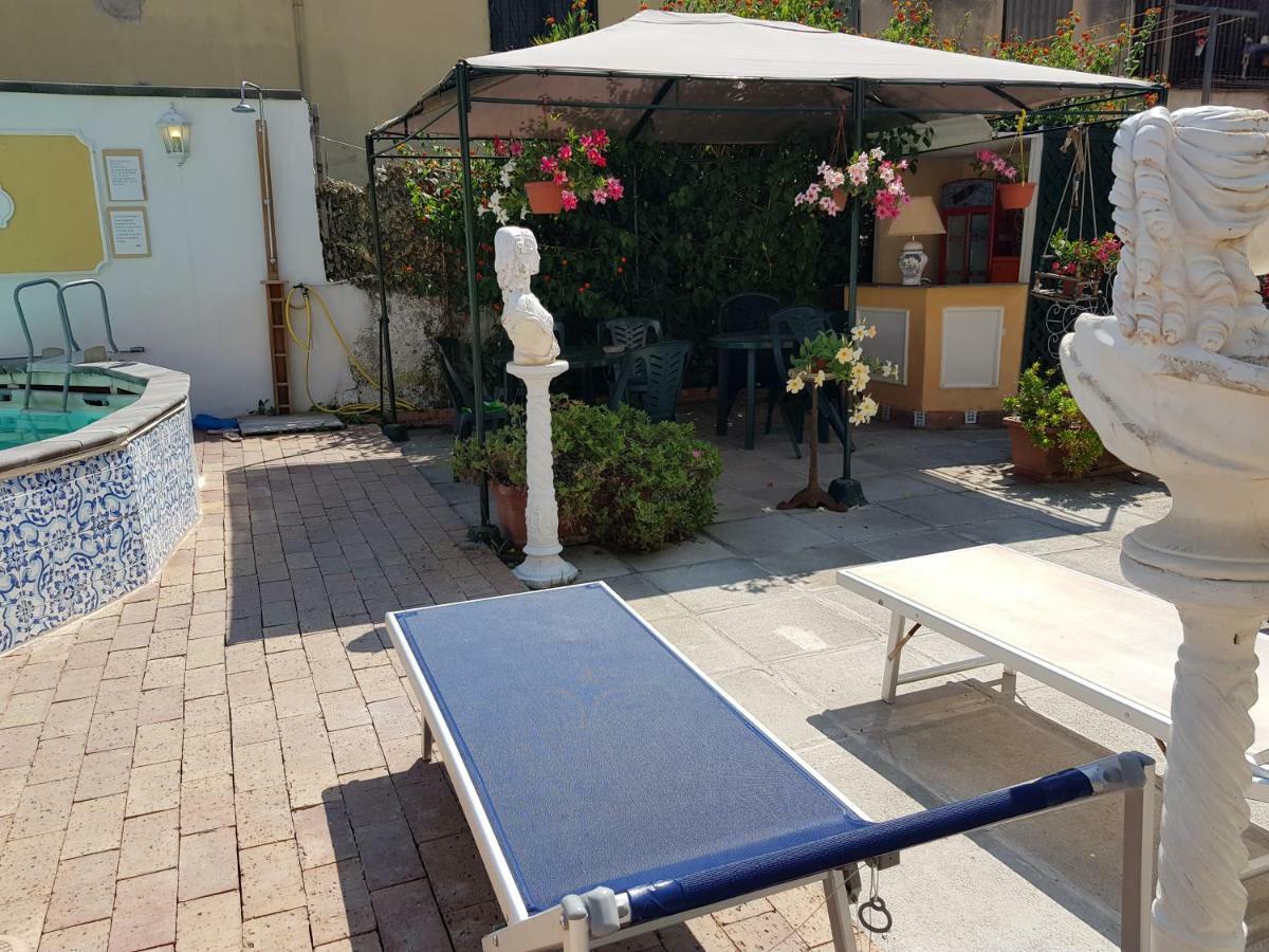 Apartamento Villino Angela A Sant'Anna Boscotrecase Exterior foto