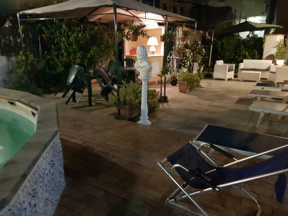 Apartamento Villino Angela A Sant'Anna Boscotrecase Exterior foto
